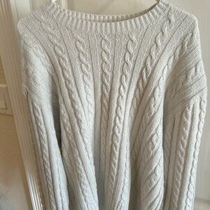 Hollister Cream Cable Knit Crewneck Sweater